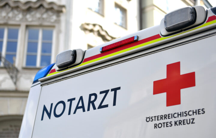 Drei Verletzte bei Kollision auf der B100 in Görtschach